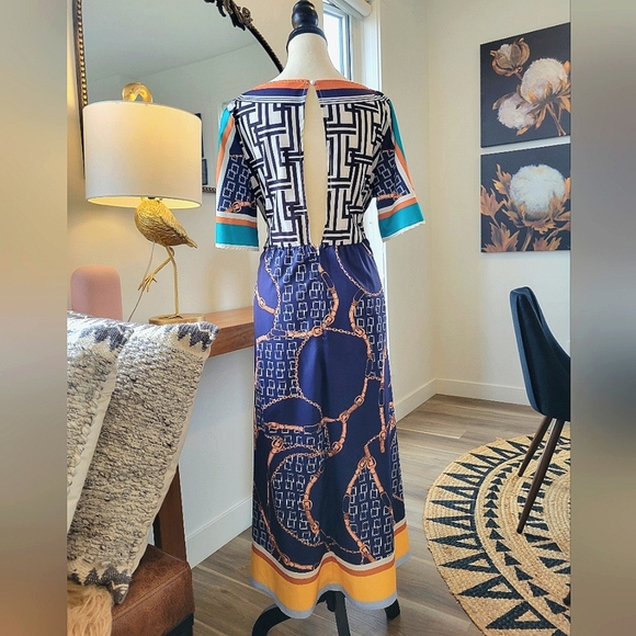 3/$30 Resort Maxi-Dress - Picture 6 of 15